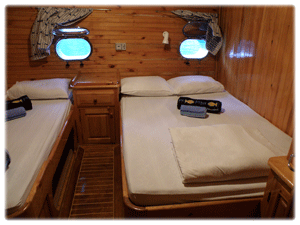 cemre4_twin_bed_cabin